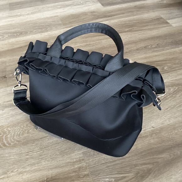 Ted Baker London Roseiee Ruffle Large Tote Black Crossbody Strap - Picture 4 of 15